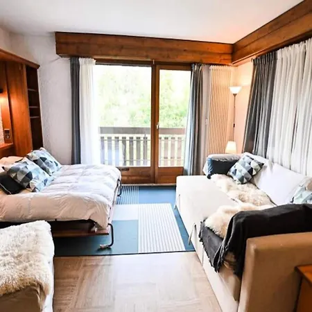 Apartment For 6 People *